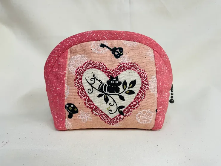 愛麗絲夢遊仙境小物包