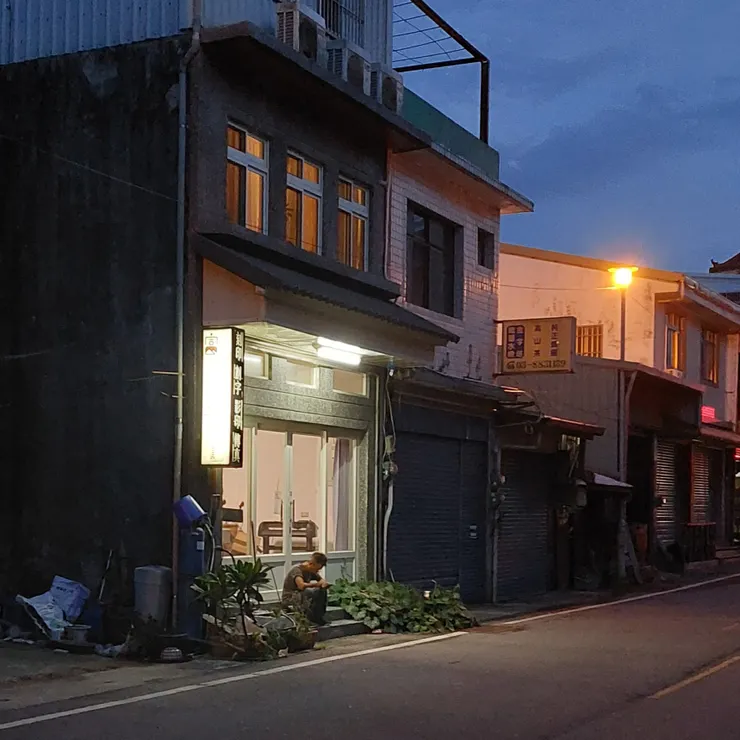 印刷行與店主 / 資料來源：我自己