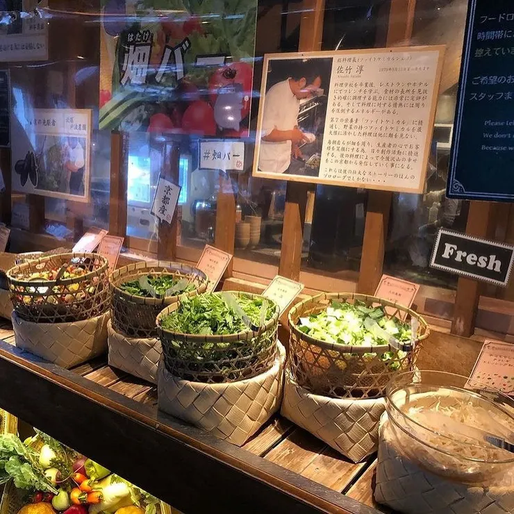 ▲都野菜 賀茂 烏丸店──早餐時段的「野菜吃到飽」自助吧。(圖片摘自都野菜 賀茂 IG)