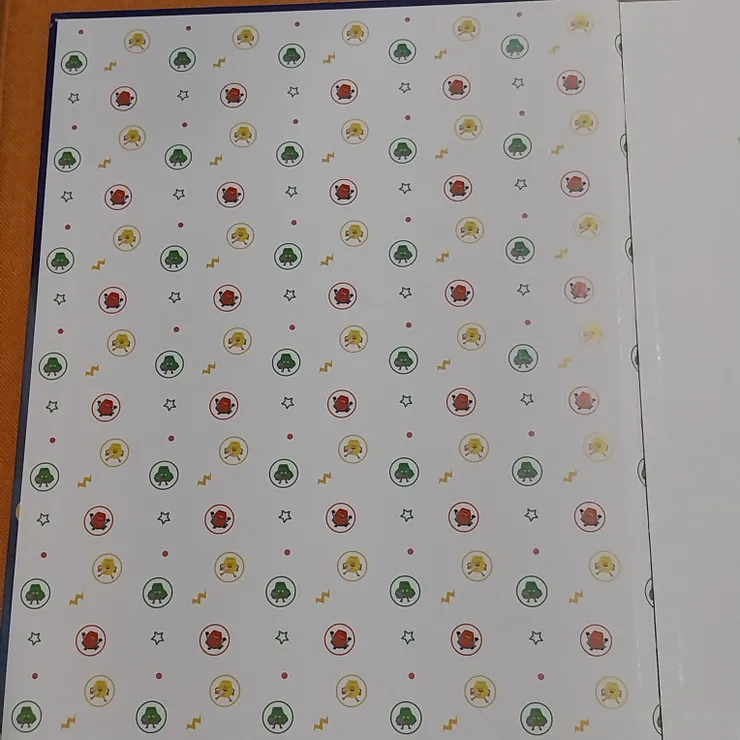 蝴蝶頁（紅黃綠哨子超人）