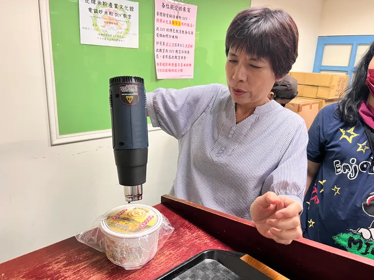 熱封膜，這不是吹風機，溫度很高的。