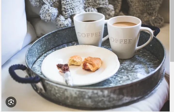 咖啡早餐迎接新的一週