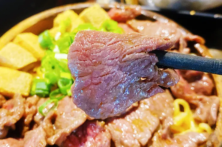 內湖火鍋推薦│柳記螺螄粉火鍋，訂位即送海鮮，當月壽星滿額霸氣贈送海鮮塔