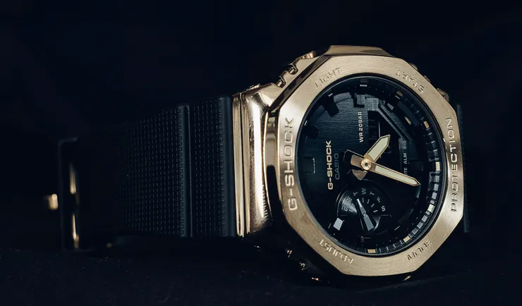 卡西歐農家橡樹系列錶款，也是八角形錶圈造型