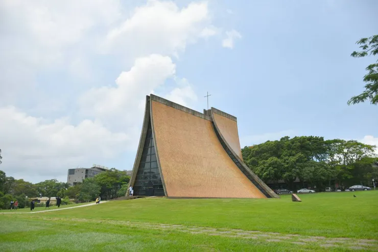 東海大學路思義教堂