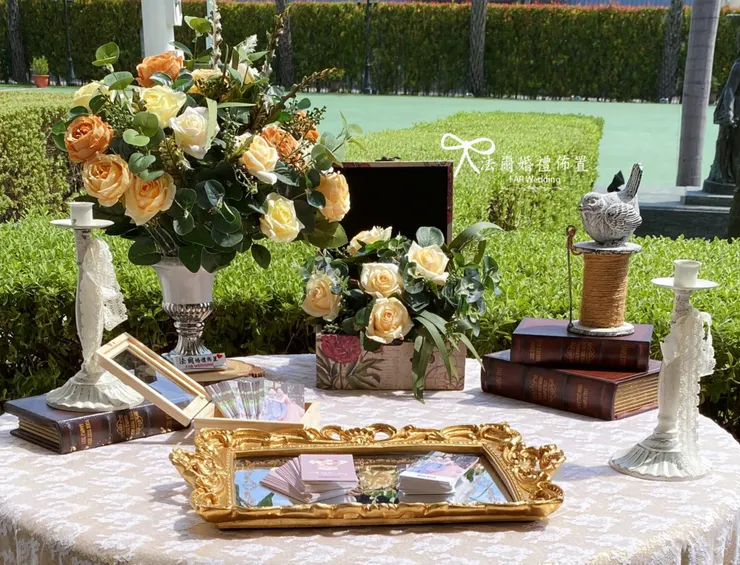 #阿勇家餐飲事業-漂亮園-戶外婚禮-心動甜美橘佈置-法爾婚禮佈置 在#阿勇師漂亮莊園的戶外婚禮現場,以「甜美橘風」與自然光下的金色拱門與花藝層次,打造出浪漫自然的婚禮拍照背板。 整體佈置以溫柔橘白花藝、金色幾何拱門與自然系元素結合, 呈現質感莊園風格,完美襯托新人幸福時刻。 預約洽詢開放中,讓你的婚禮從此閃耀不將就。 私訊預約諮詢,帶著你的夢想,我們來實現! 用專業佈置,讓你的故事閃耀動人! 讓我們一起見證您人生中最重要的時刻! 歡迎FB或 IG私訊詢問與我們預約哦~ *平日一~五下午 2:00 到晚上 9:00 都可以預約來門市哦!! *(若需假日前來可以另外和我們再約時間哦!!) 法爾婚禮佈置地址: 台南市東區文化路131號 車子可以直接停在我們門口喔!~ 台南婚禮 #台南婚禮佈置推薦 #台南婚禮佈置 #南部婚禮佈置 #高雄婚禮佈置 #嘉義婚禮佈置 #屏東婚禮佈置 #婚禮佈置 #家宴婚禮佈置 #戶外婚禮佈置 #台南婚禮 #FARweddings