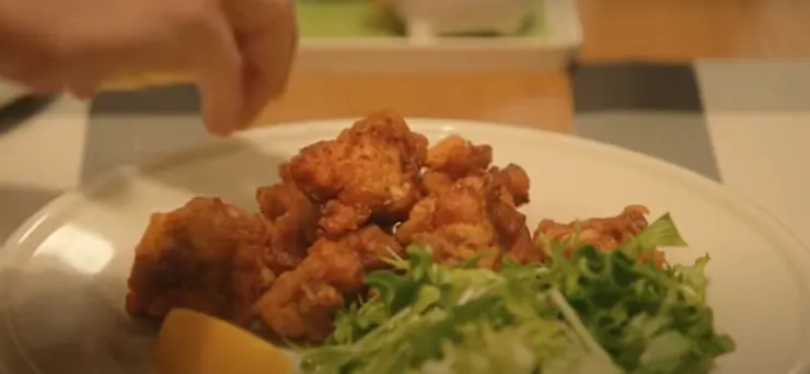 你的炸雞是要檸檬汁的嗎