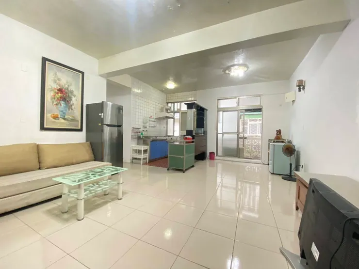 淡水紅樹林豪宅小禧笑CC_北投溫泉路公寓