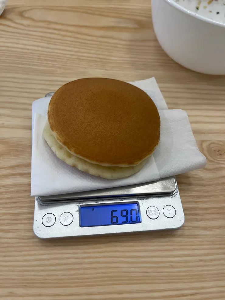 好市多的生乳銅鑼燒讓人驚豔地好吃。