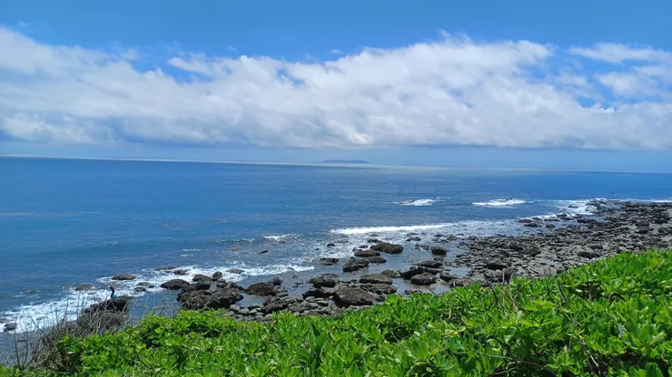 美麗的海景/隱約可看到綠島的身影