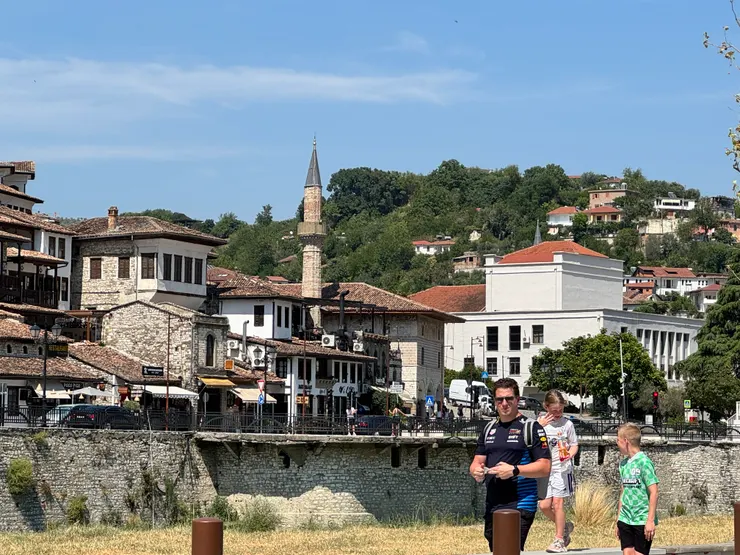 這裡是國際知名觀光聖地,遊客如織