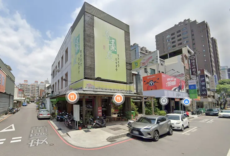 △位處三角窗的店面