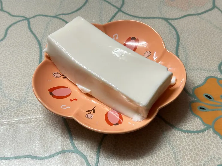 口感很像布甸（布丁）！杏仁味很香！