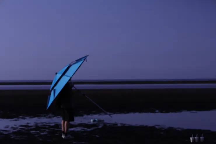 ▲追尋夢想的道路上，就好像撐著一把傘等雨停，我們都需要指引！