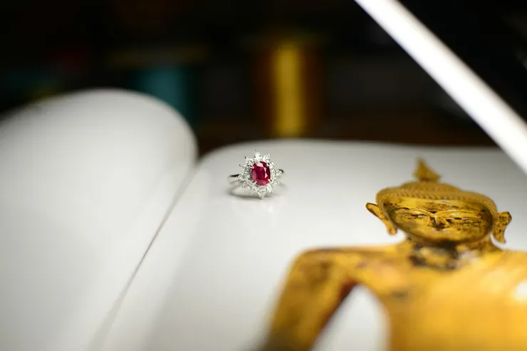 優質紅寶石是彩色寶石中最受歡迎的投資標的之一。