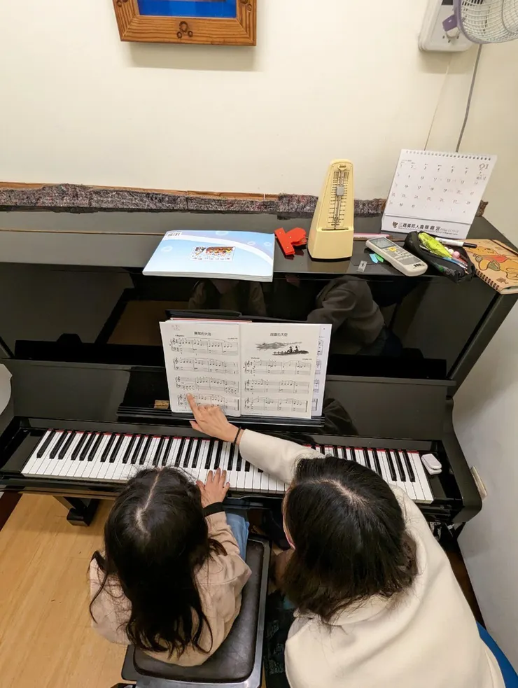 台南兒童鋼琴【琴芸韻音樂中心】小小鋼琴家│幼兒鋼琴教室推薦│