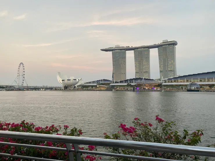 住不起的濱海金沙酒店