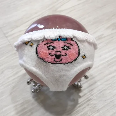 20260110 粉晶球穿內褲兔