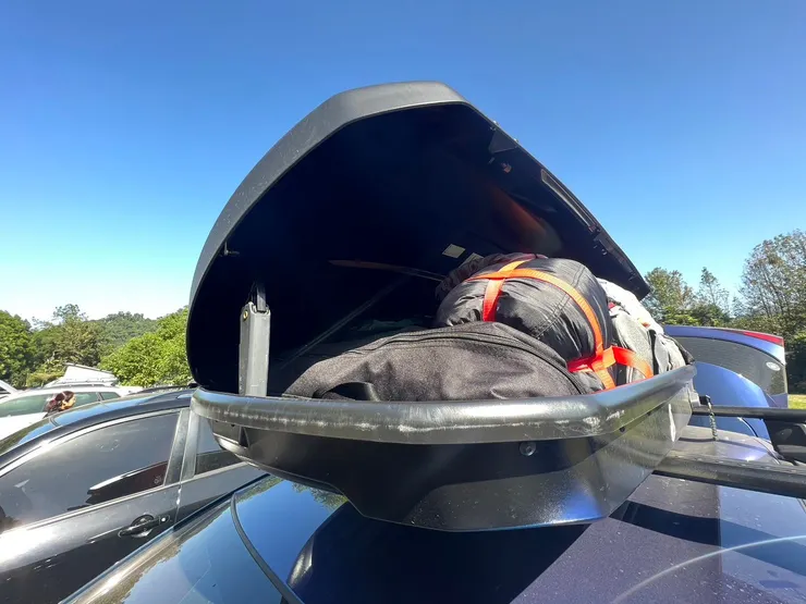 車頂架置物箱(前拍)