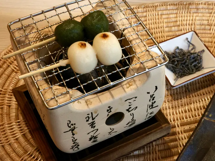 miko cafe的烤糰子