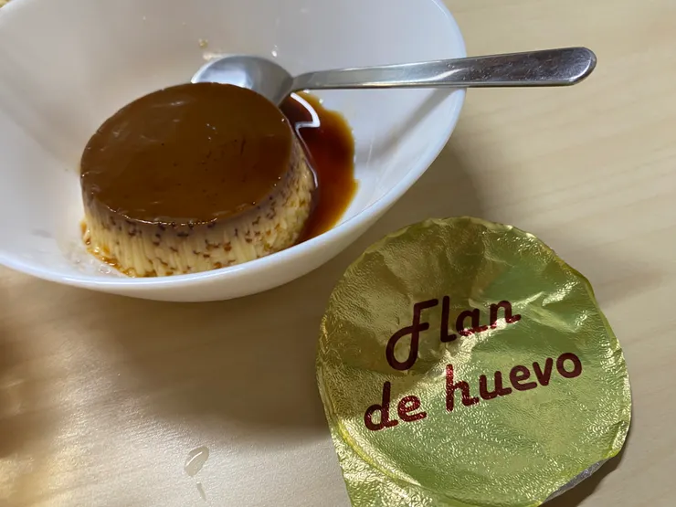 (這個是比較貴的)比較貴的布丁沒有比較好吃