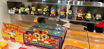 賣公仔盲盒的店家