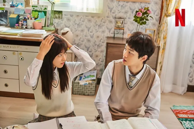 Source/IG@netflixkcontent