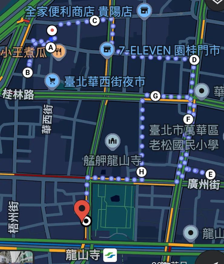 Google Map 的路線規劃都會以大條馬路為主，但是走讀最有趣的是帶團的人，會帶你穿越哪些巷弄、走入時光隧道。圖／Google Map 截圖
