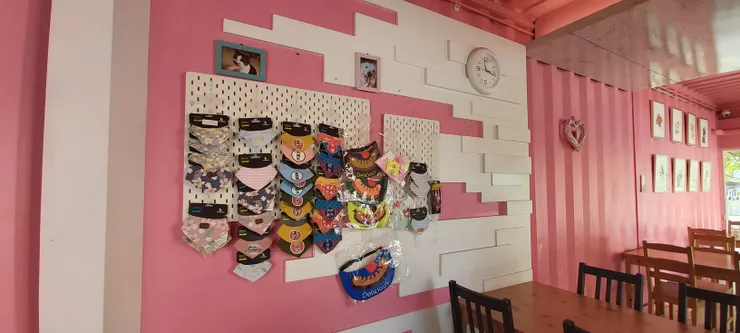 還有販售寵物領巾