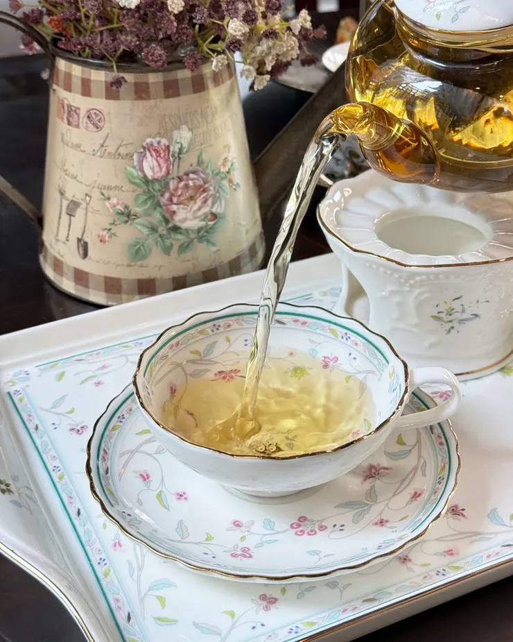 安南區聚餐/包場首選【貓的法小館】療癒系貓咪餐廳必訪！天然自