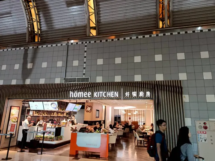 因為從半夜到早上還未進食，真的有點餓😂