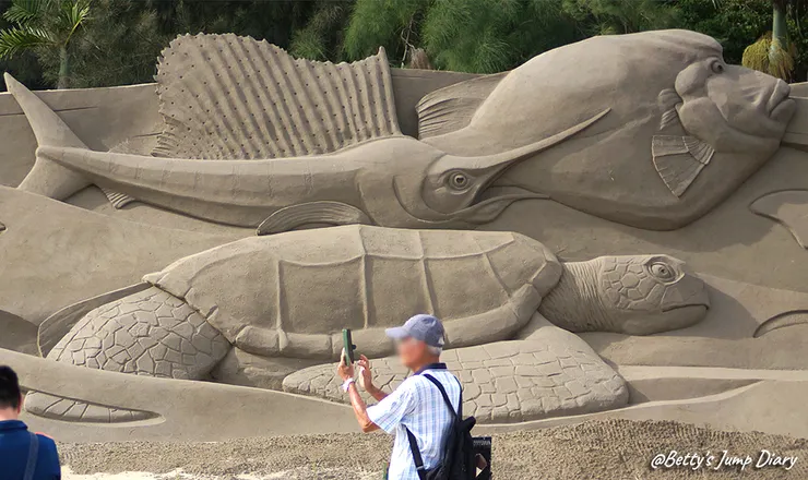 ▲2025苗栗「通霄沙雕藝術節」逍遙沙城/圖片來源：Betty's Jump Diary