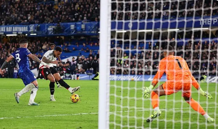 蒙尼斯全場前射入助富咸反勝2:1