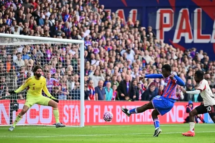 尼基迪亞怒射破網助水晶宮險勝2:1