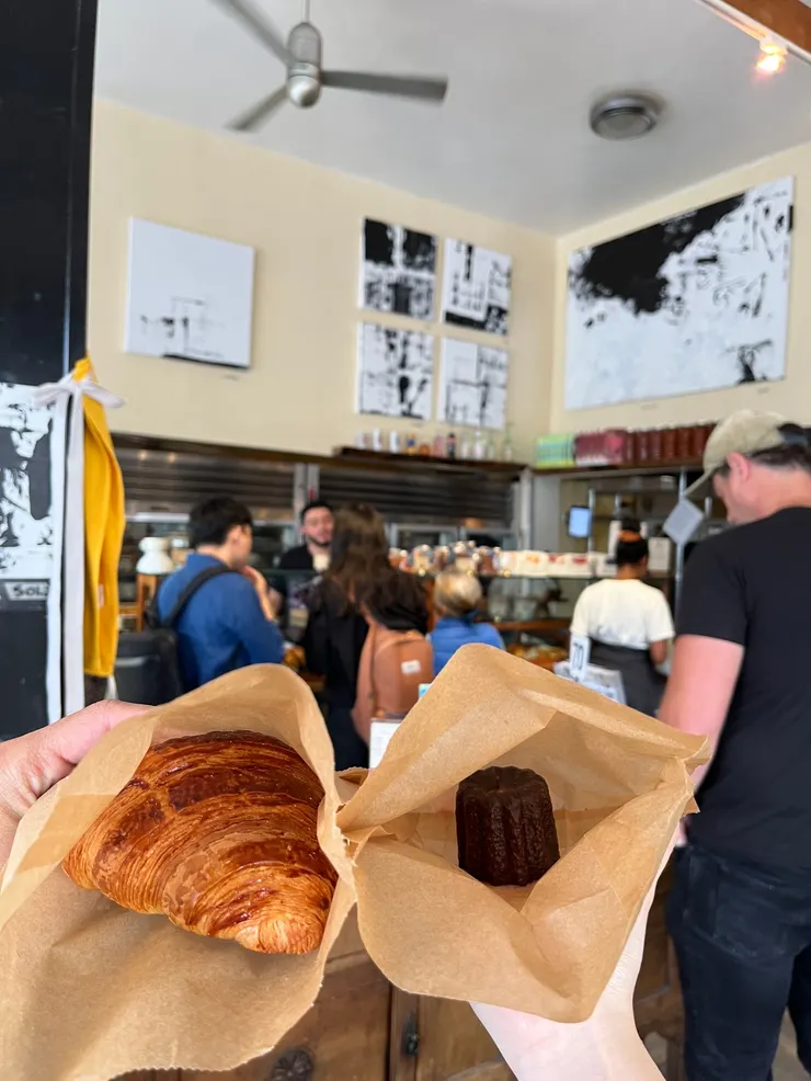 Tartine bakery - 可頌和可麗露都好好吃