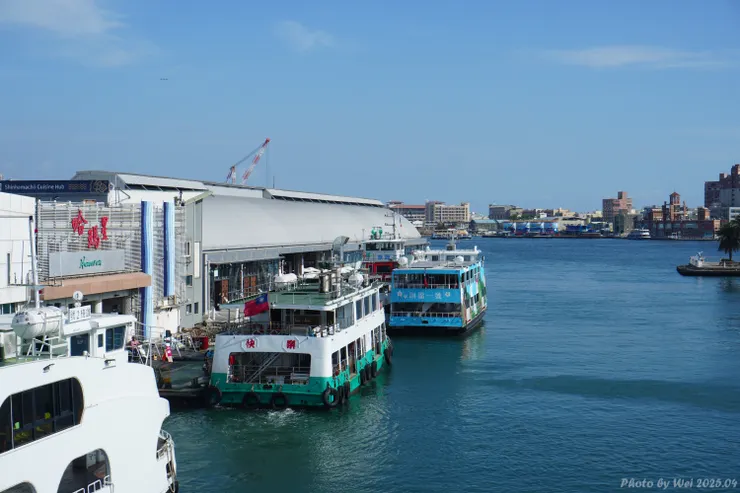 很熱鬧的鼓山輪渡站