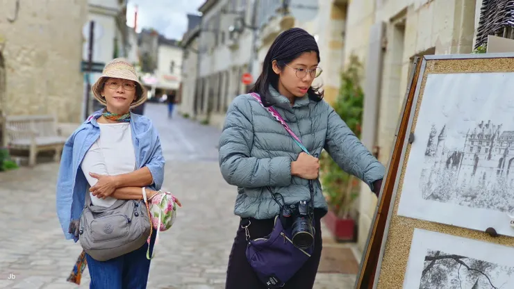 【逛逛古意盎然的阿澤萊里多小城(Azay-le-Rideau)】