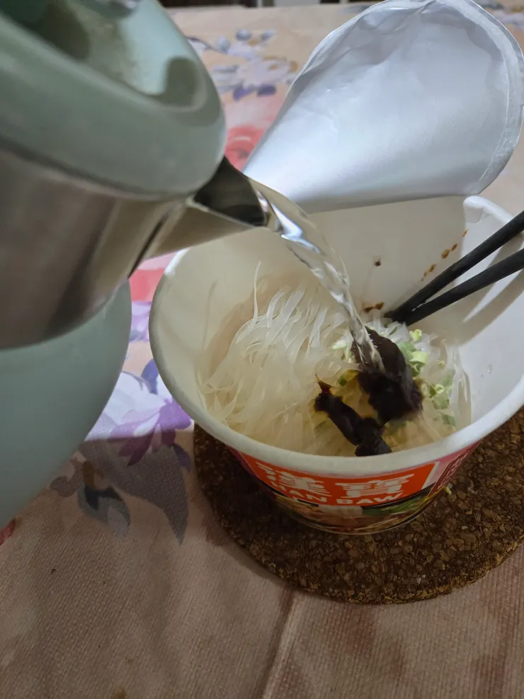 沖泡時不要一次加太多水