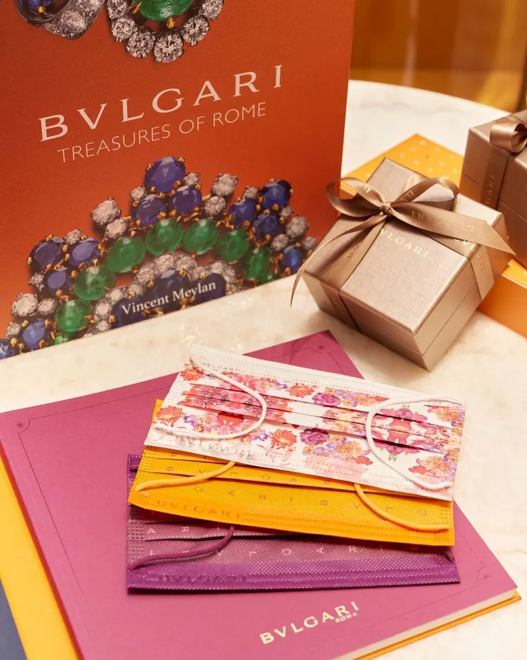 寶格麗口罩  ELLE介紹文