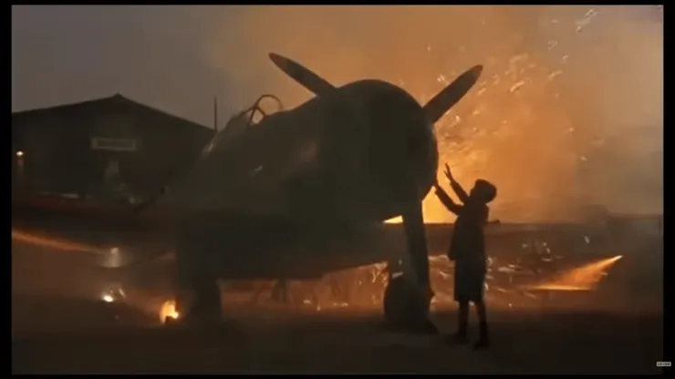 © Rotten Tomatoes Classic Trailers