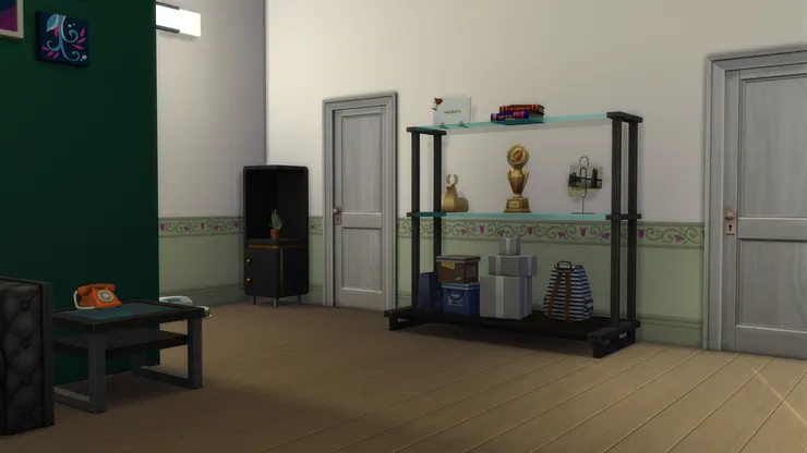 其實大麥可也不是沒有雜物，只是他都塞到櫃子架子裏去。