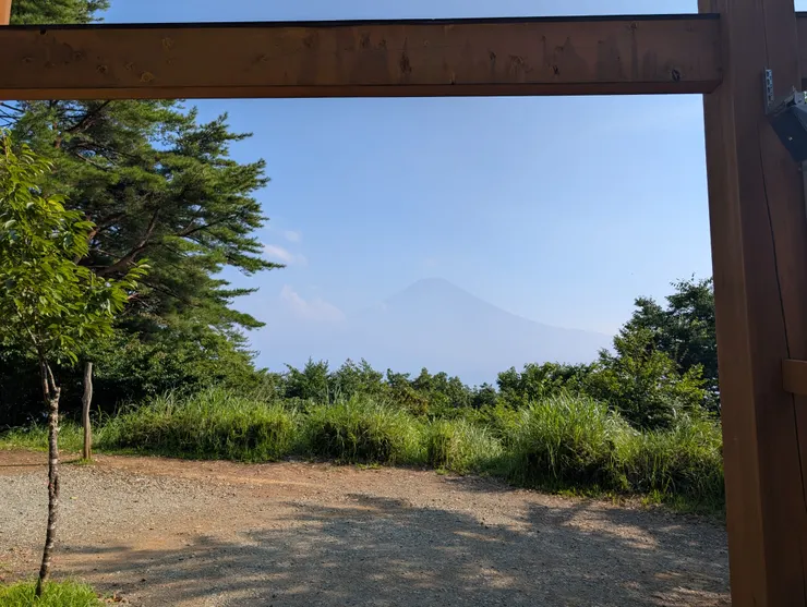 觀景台下的富士山