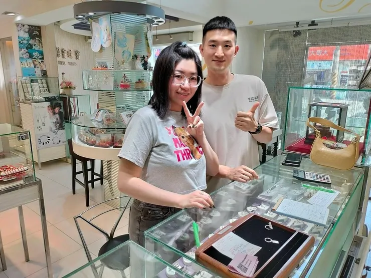 台南珠寶銀樓推薦｜永康在地銀樓首選-嘉寶珠寶｜結婚戒指款式多