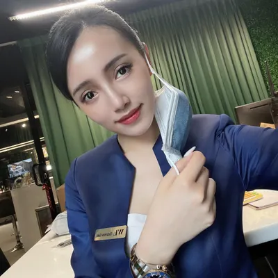 一個賣勞力士的人 草莓的沙龍