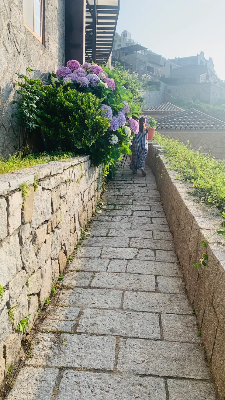前面的繡球花讓整體更有歐洲感。