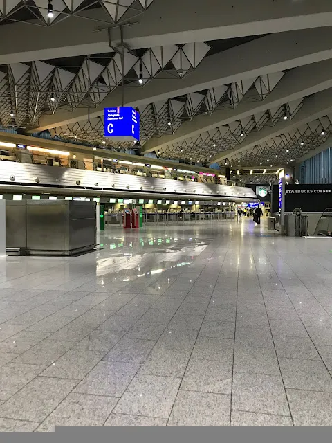 飛行日記(55) 阿聯酋航空 法蘭克福FRA - 杜拜DXB  EK048