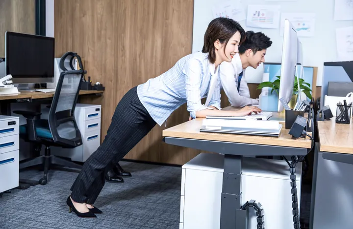 本圖轉載自知乎專欄