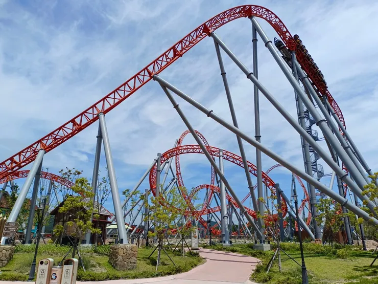 釜山樂天世界 Giant等級的雲霄飛車