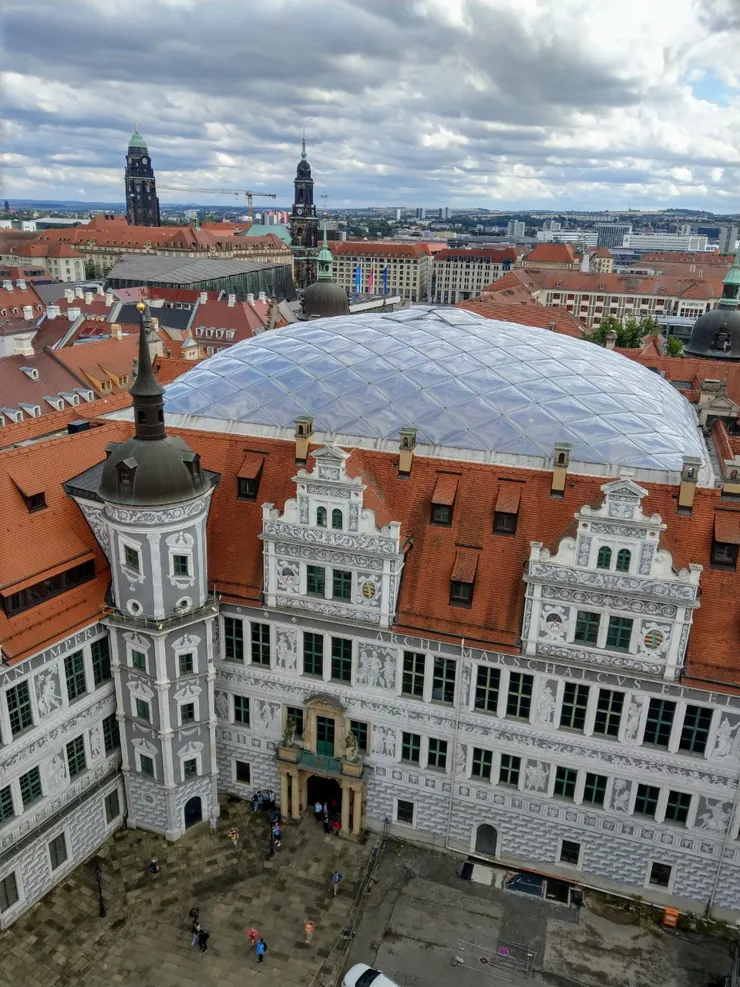 德勒斯登王宮Residenzschloss的挑高採光罩