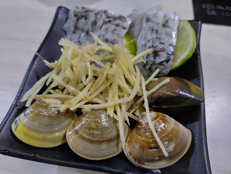 海鮮加點（蛤蜊與鱸魚）